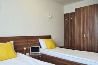 Отель Boca Boutique Hotel Тимишоара Улучшенный двухместный номер с 2 отдельными кроватями-5